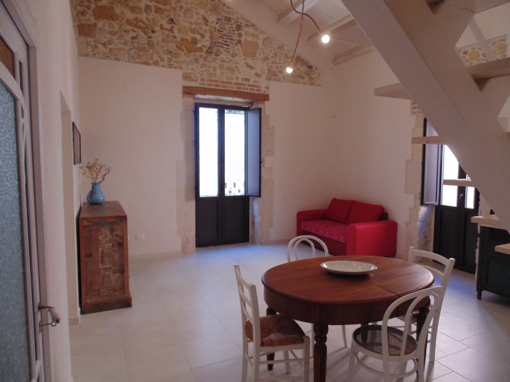 Allegrakori Syracuse Chambre photo